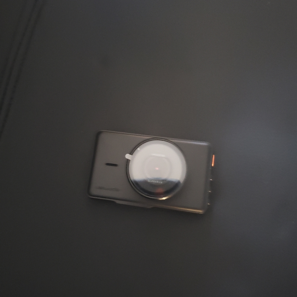 Dash Cam - Picture 3 of 3